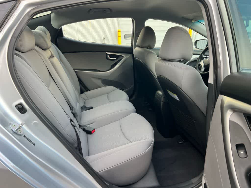 Thumbnail: 2013 Hyundai Elantra - 16