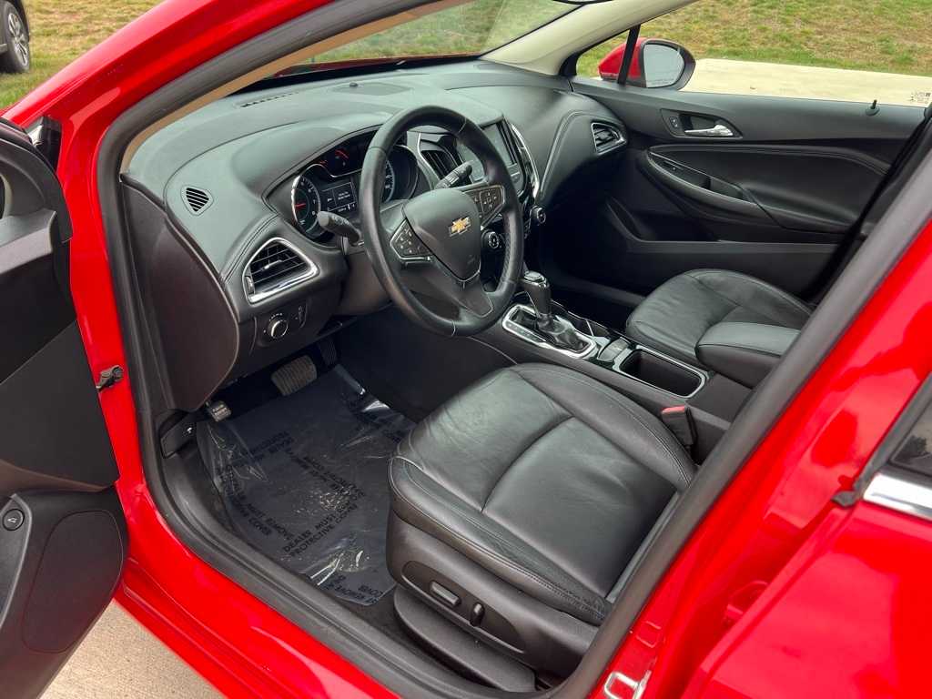 Thumbnail: 2016 Chevrolet Cruze - 2