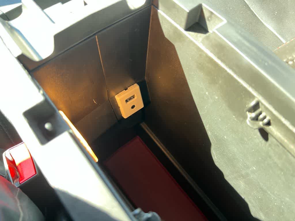 Thumbnail: 2016 Chevrolet Equinox - 34