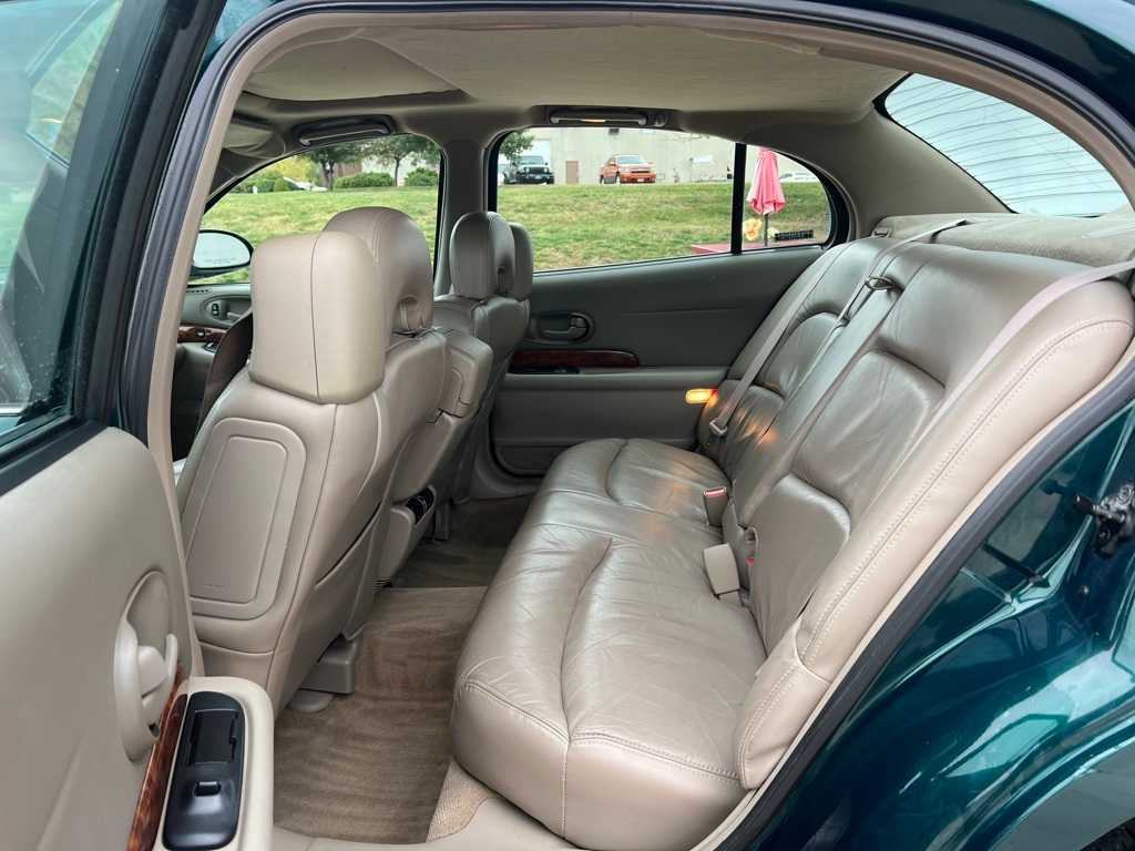 Thumbnail: 2000 Buick LeSabre - 22
