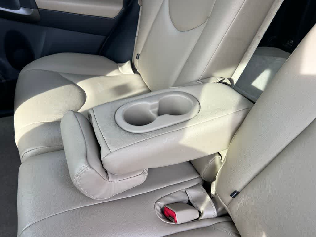 Thumbnail: 2010 Toyota RAV4 - 16