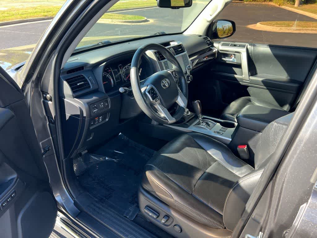 Thumbnail: 2020 Toyota 4Runner - 2