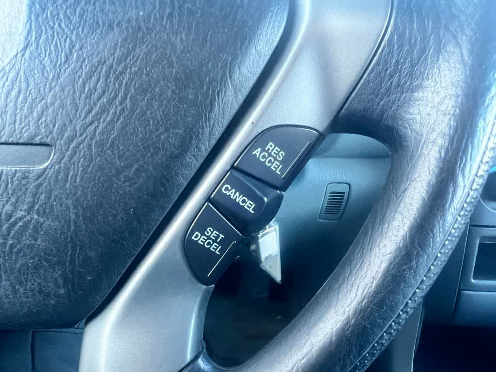 Thumbnail: 2004 Honda Pilot - 29