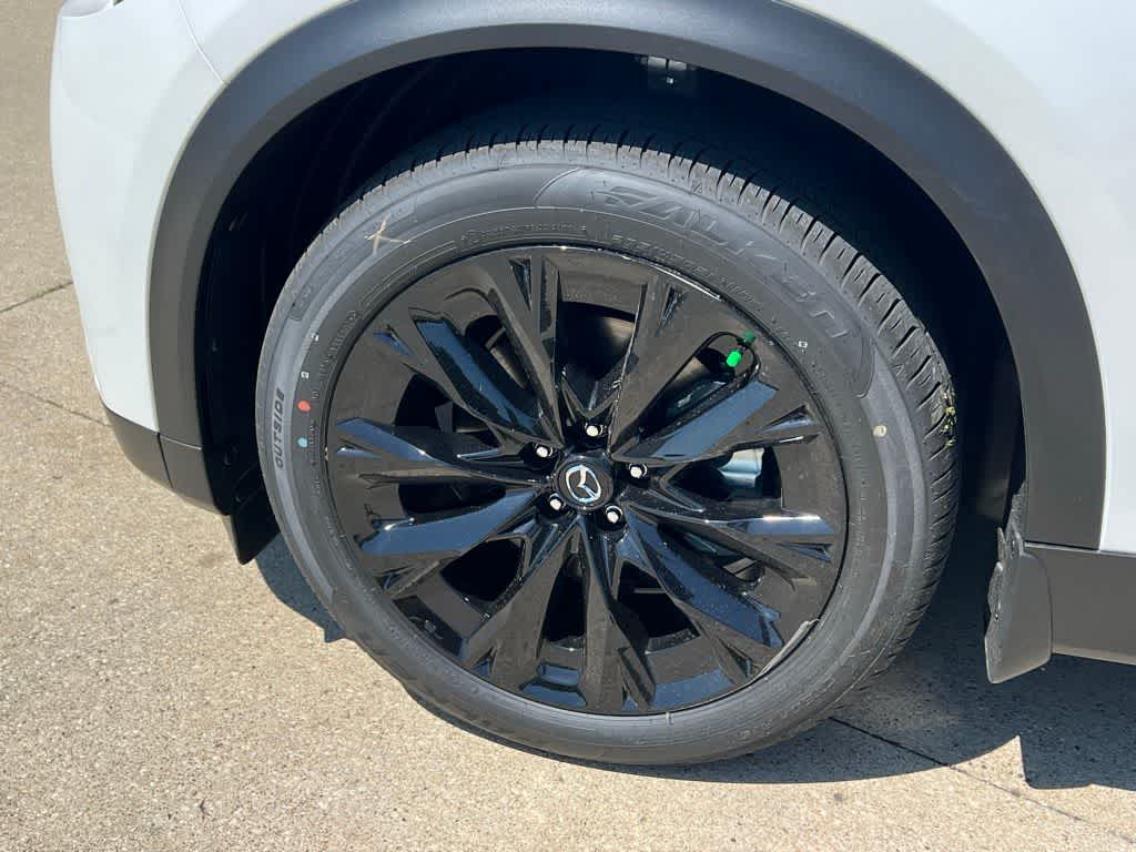 Thumbnail: 2025 Mazda CX-90 - 10