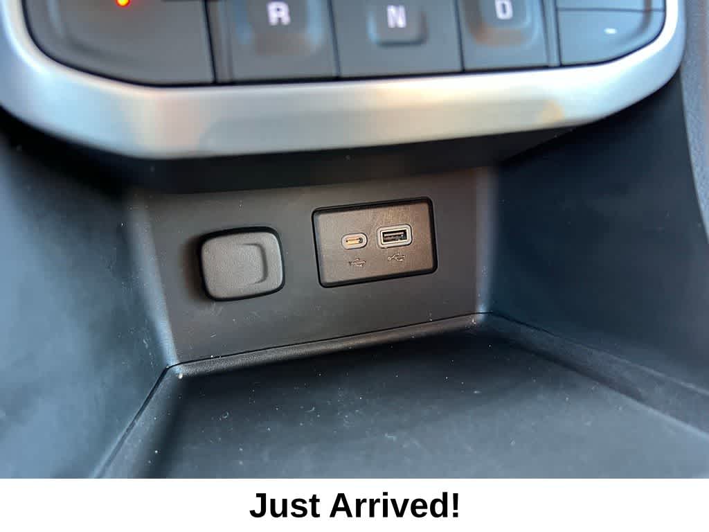 Thumbnail: 2021 GMC Acadia - 39