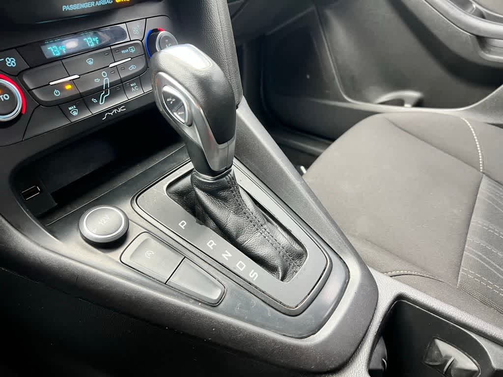 Thumbnail: 2016 Ford Focus - 28