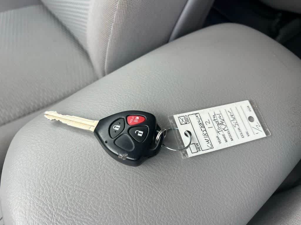 Thumbnail: 2012 Toyota RAV4 - 35