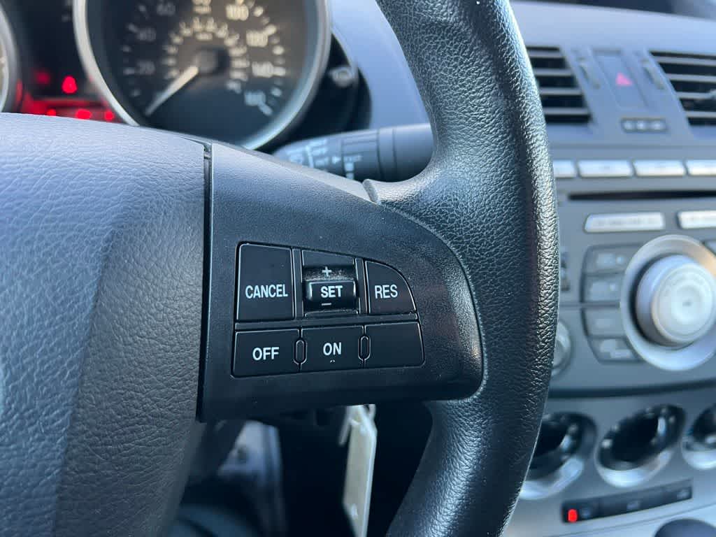 Thumbnail: 2011 Mazda Mazda3 - 26