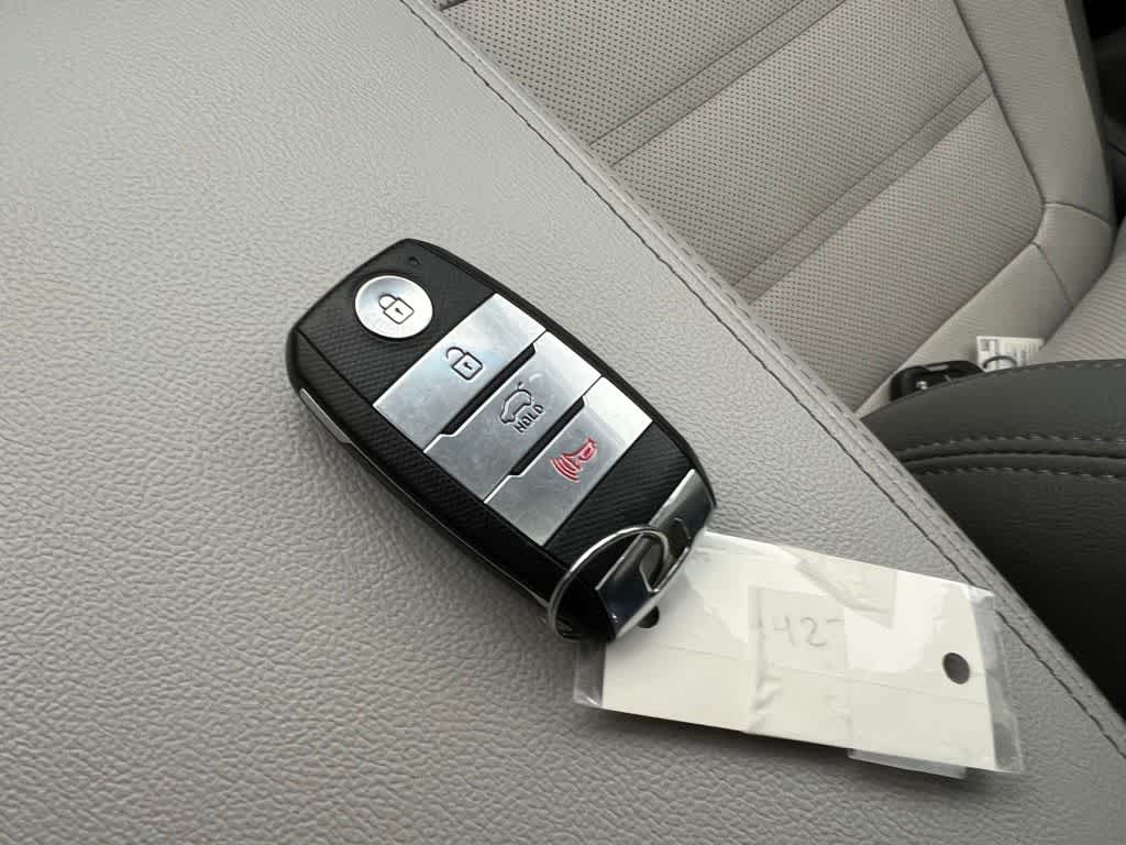 Thumbnail: 2019 Kia Sorento - 46