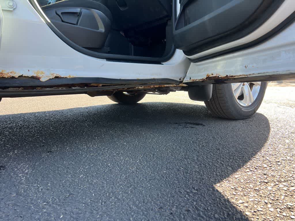 Thumbnail: 2012 Chevrolet Equinox - 35