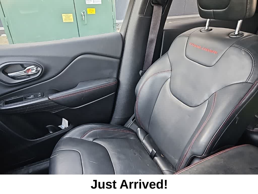 Thumbnail: 2014 Jeep Cherokee - 10