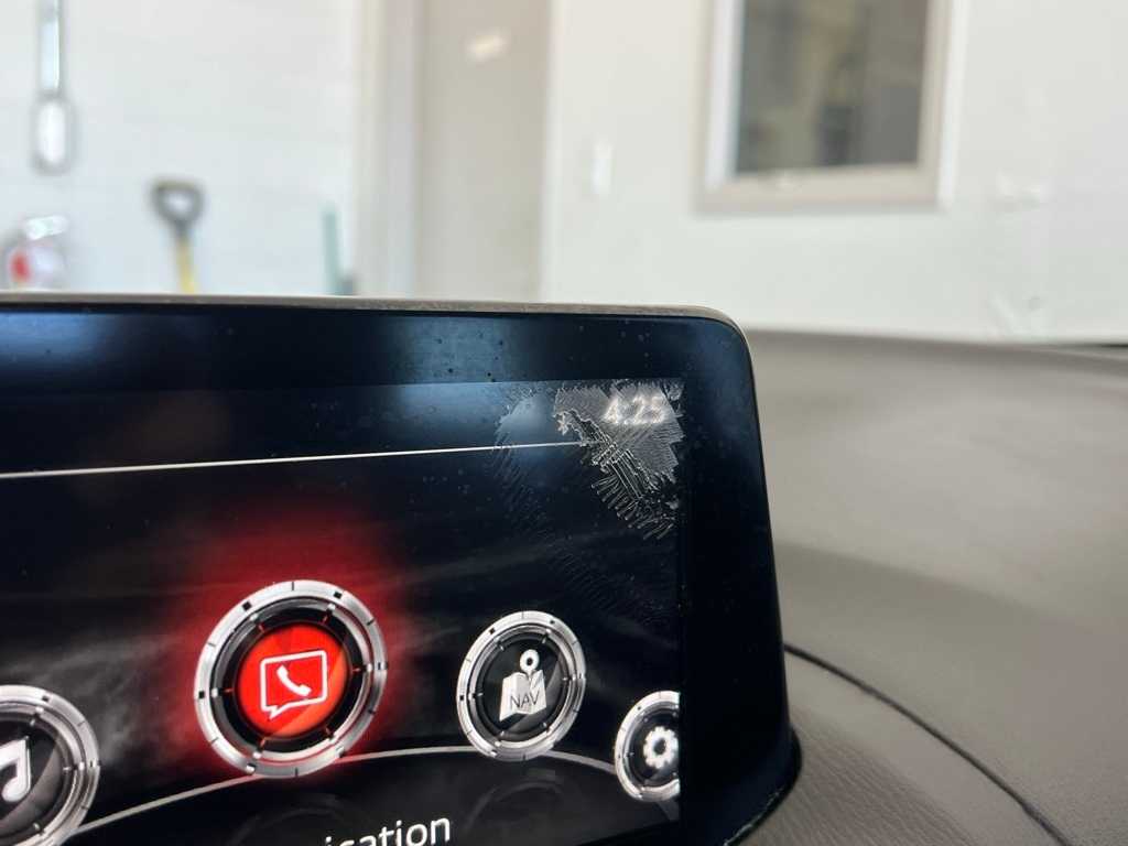 Thumbnail: 2017 Mazda Mazda3 - 31