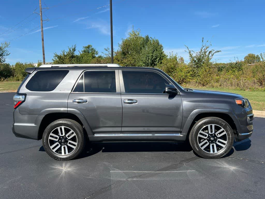 Thumbnail: 2020 Toyota 4Runner - 8