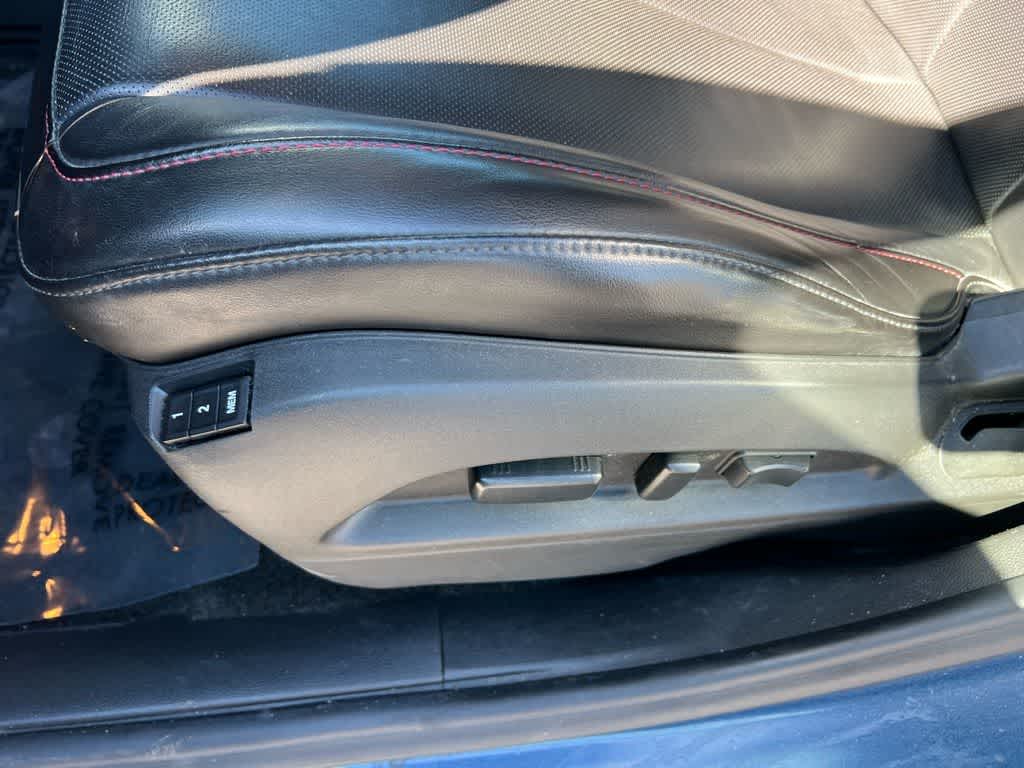 Thumbnail: 2016 Chevrolet Equinox - 18