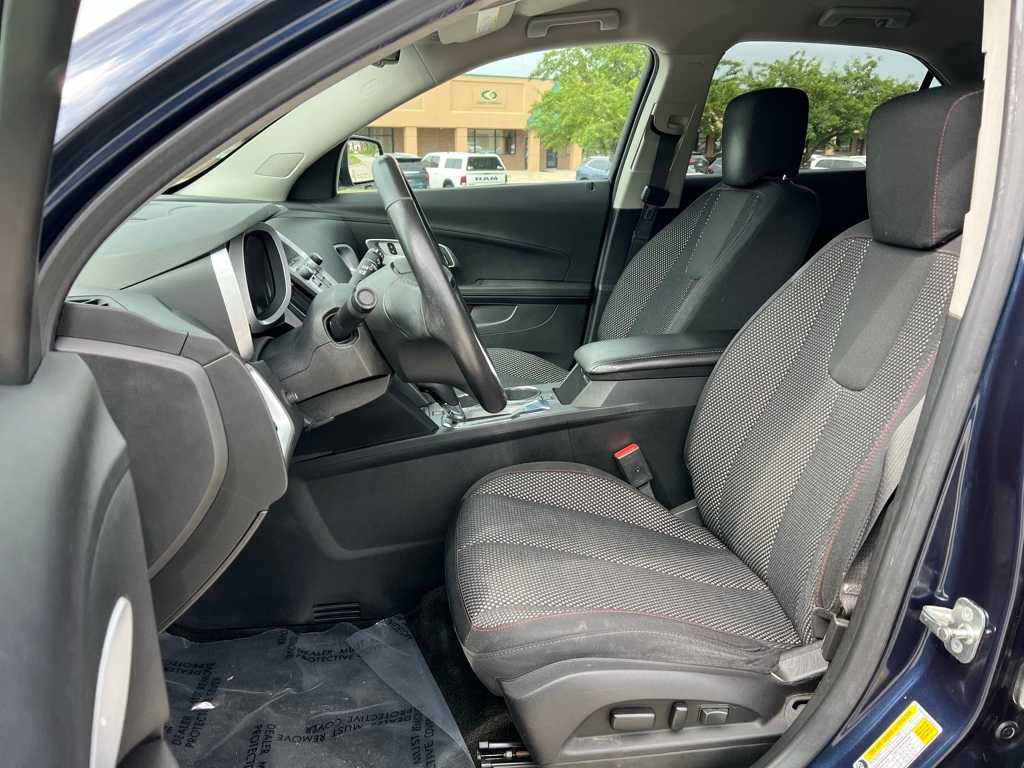 Thumbnail: 2017 Chevrolet Equinox - 12