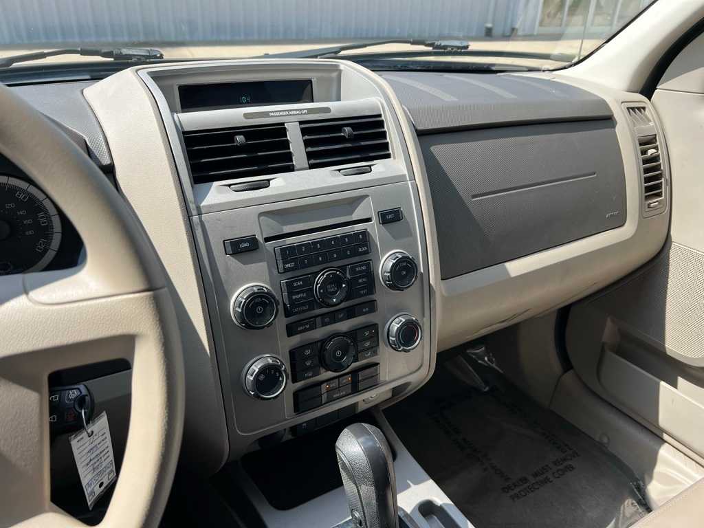 Thumbnail: 2008 Ford Escape - 23