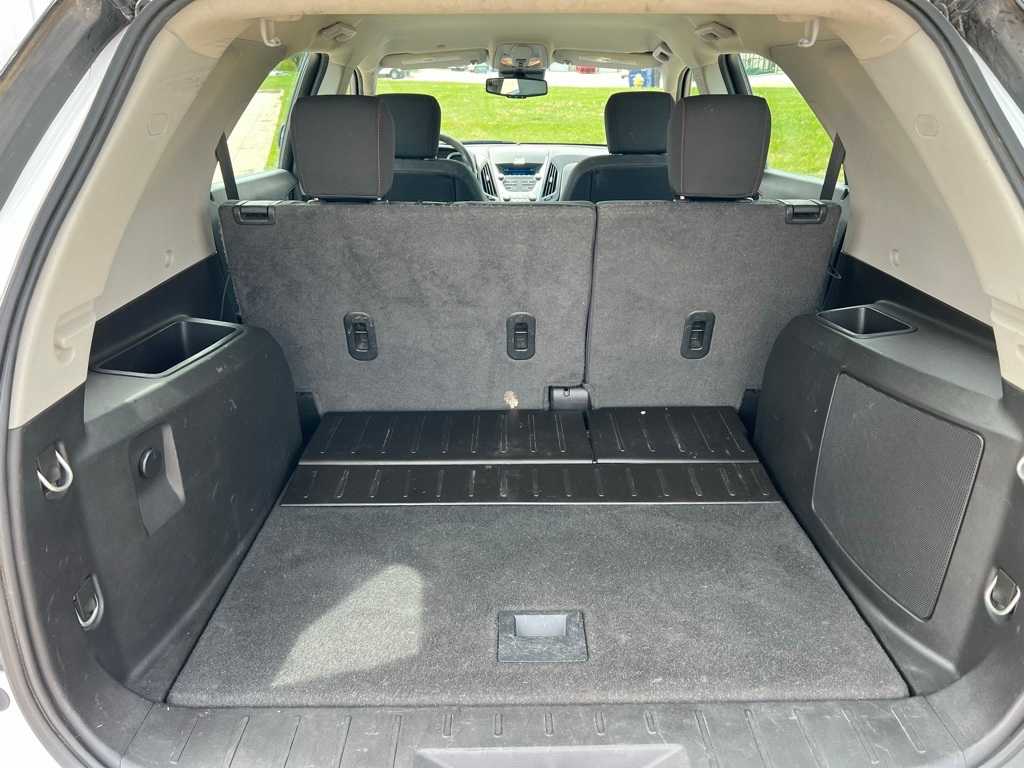 2014 Chevrolet Equinox LS 18