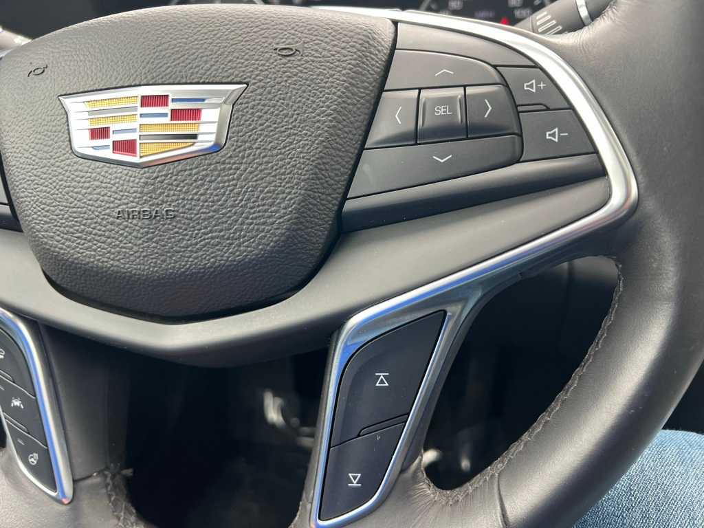 Thumbnail: 2017 Cadillac CT6 - 23