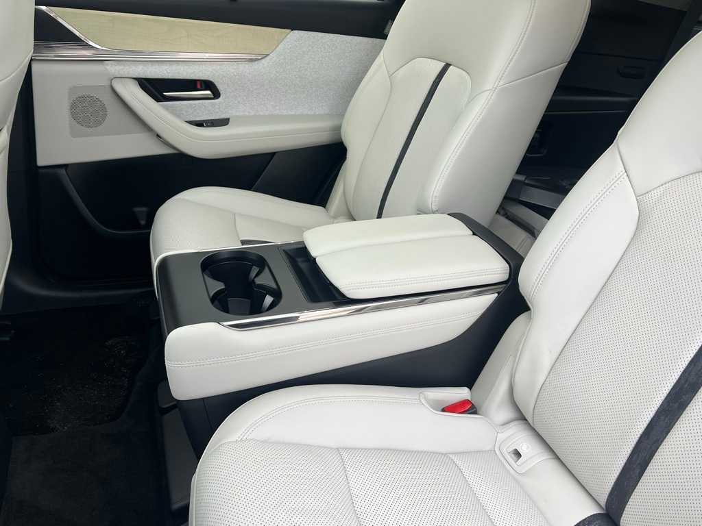 Thumbnail: 2024 Mazda CX-90 - 23