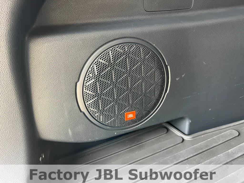 Thumbnail: 2020 Toyota RAV4 - 33