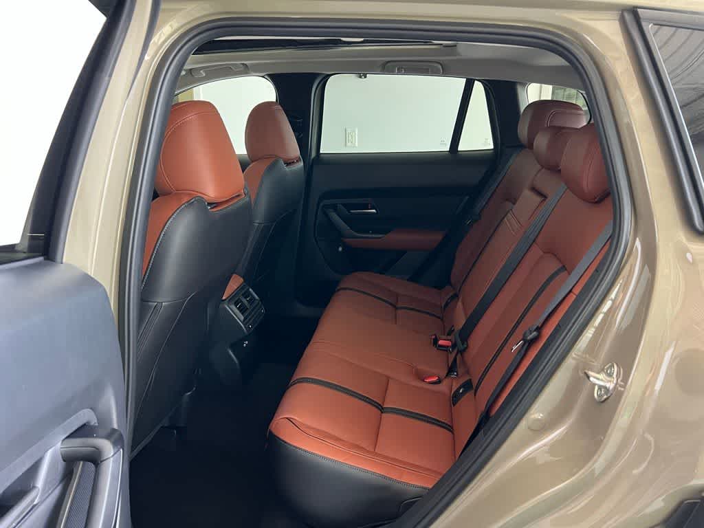 Thumbnail: 2025 Mazda CX-50 - 17