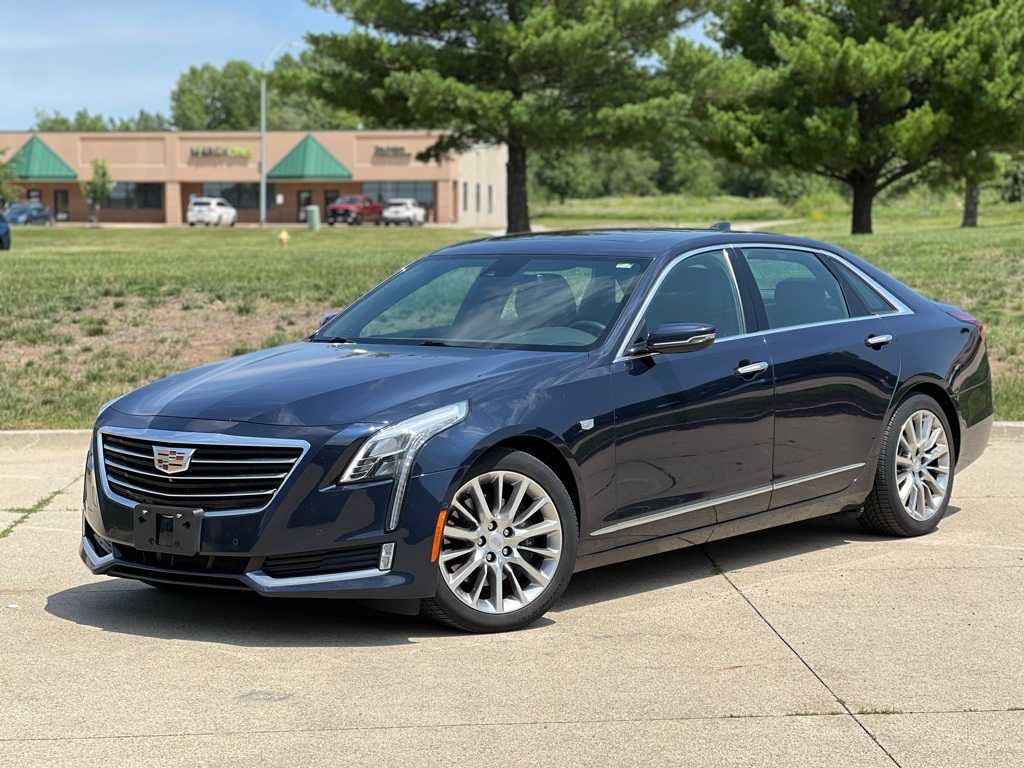 2017 Cadillac CT6 Luxury -
                  Urbandale, IA