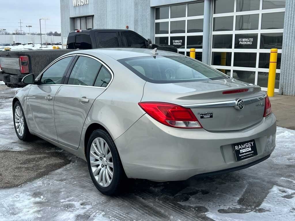 Used 2011 Buick Regal CXL Sedan