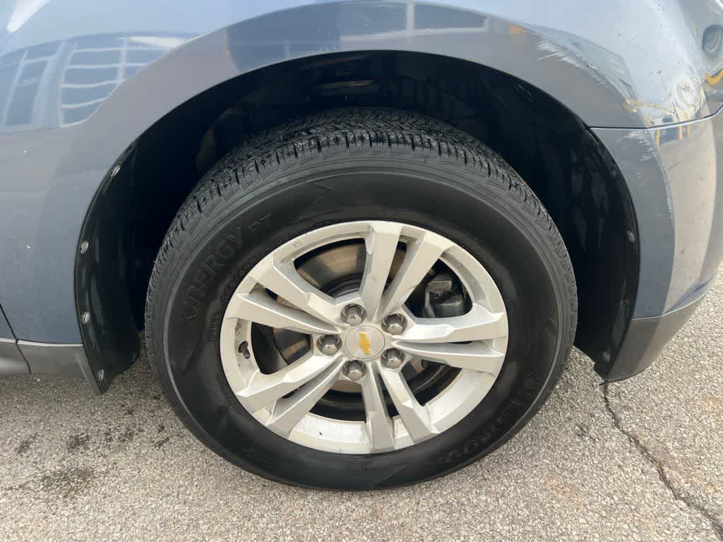 Thumbnail: 2012 Chevrolet Equinox - 13