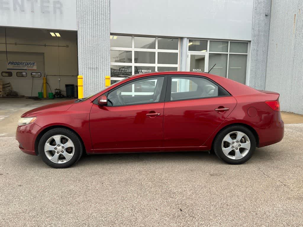 Thumbnail: 2010 Kia Forte - 3