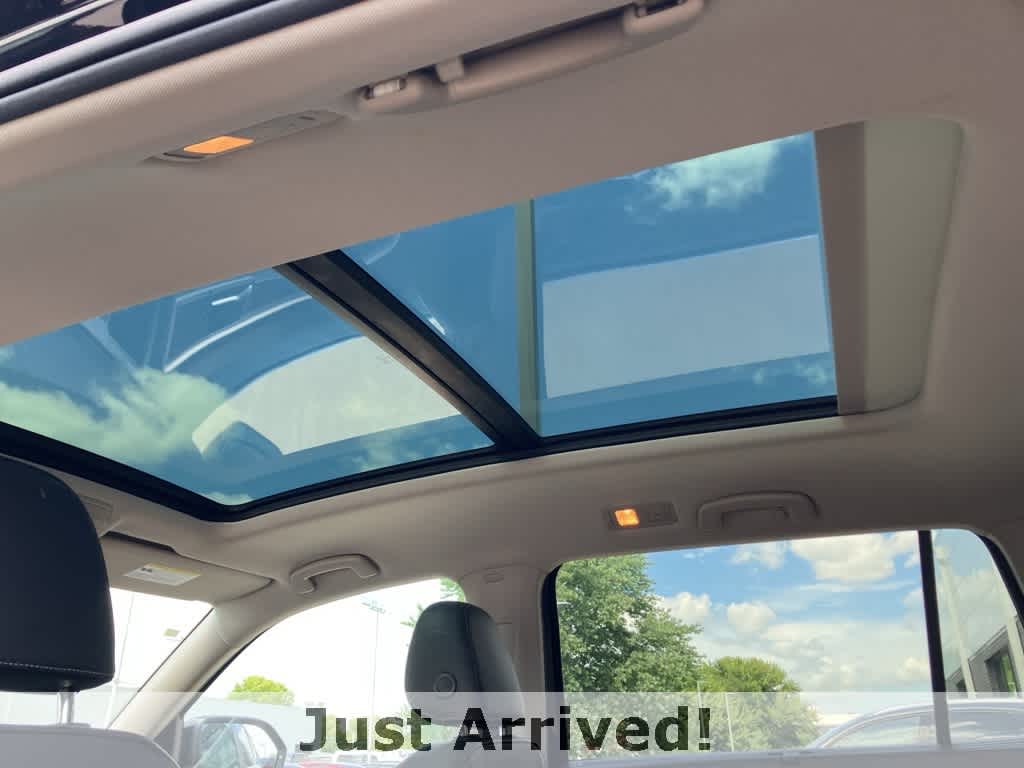 Thumbnail: 2019 Volkswagen Atlas - 8