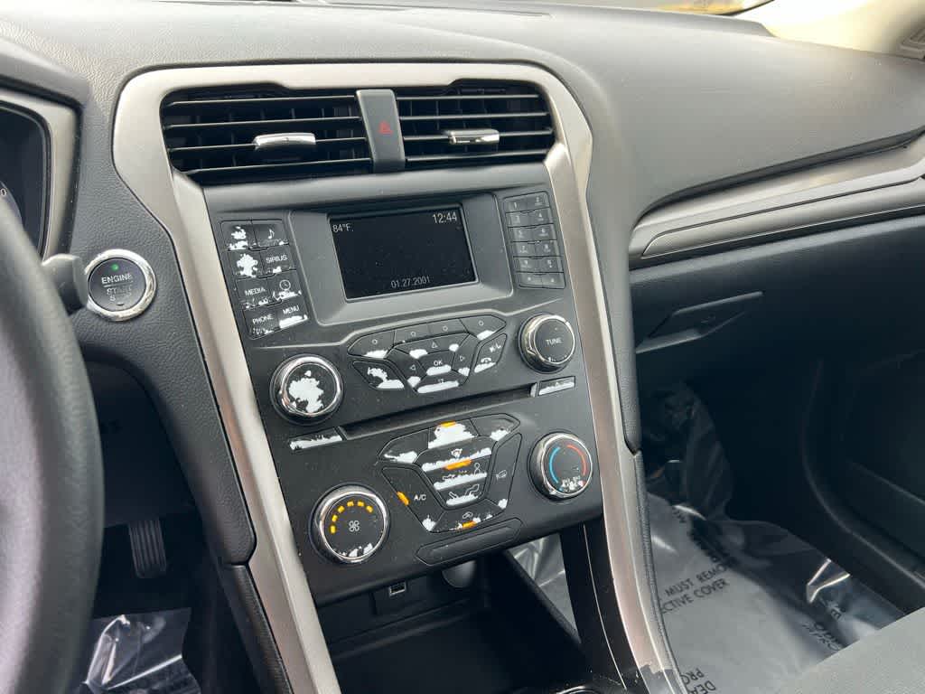 Thumbnail: 2017 Ford Fusion - 23