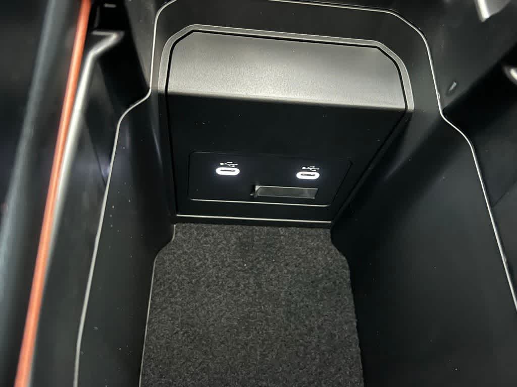 Thumbnail: 2025 Mazda CX-50 - 32