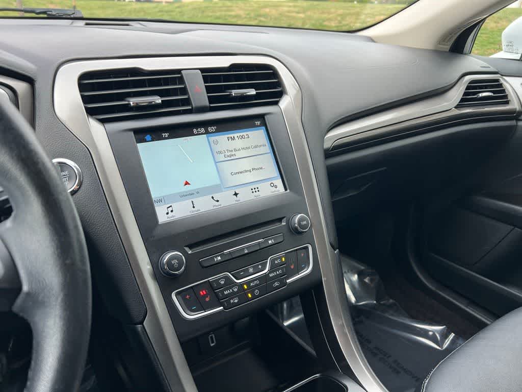 Thumbnail: 2017 Ford Fusion - 23