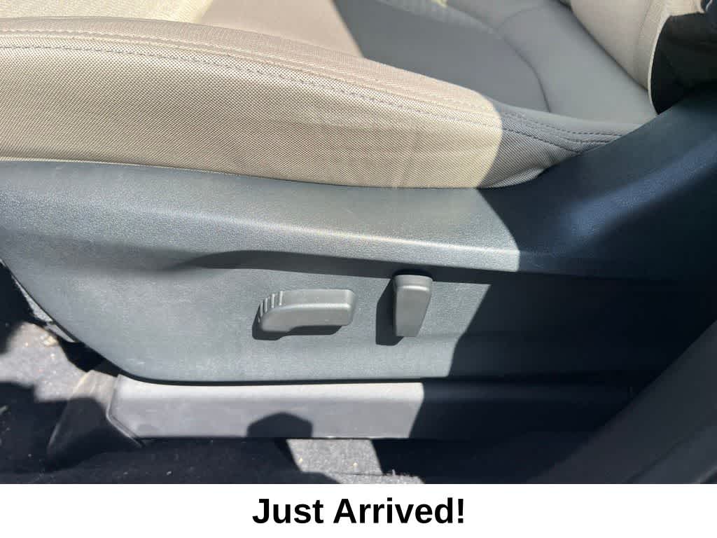 Thumbnail: 2023 Subaru Ascent - 13