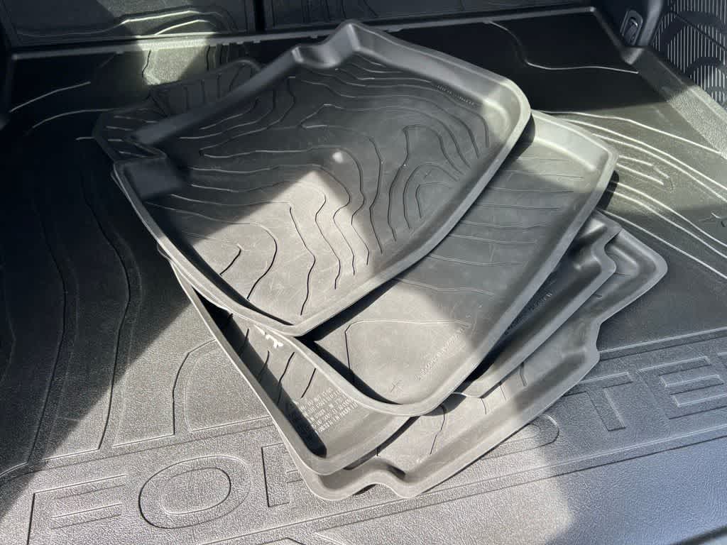 Thumbnail: 2025 Subaru Forester - 24