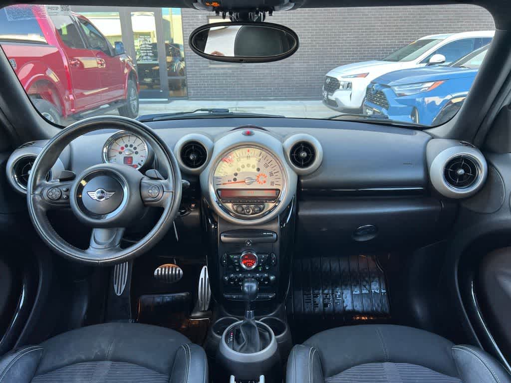 Thumbnail: 2011 MINI Cooper Countryman - 31