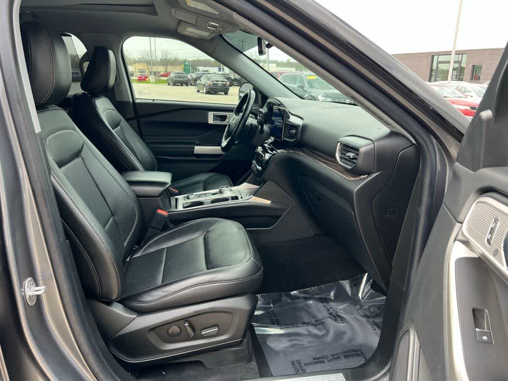 Thumbnail: 2021 Ford Explorer - 24