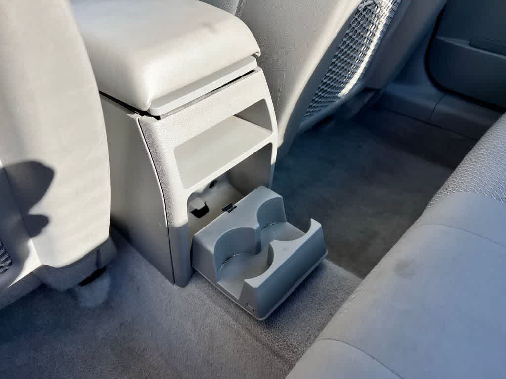 Thumbnail: 2008 Saturn Aura - 30