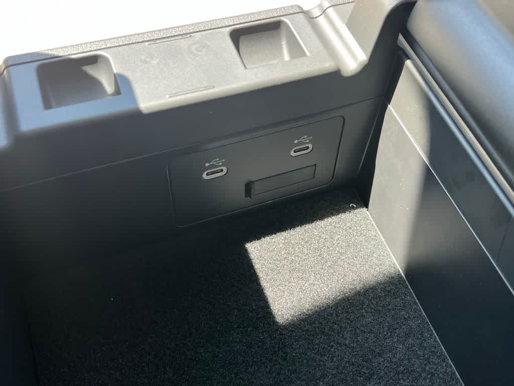 Thumbnail: 2025 Mazda CX-90 - 36