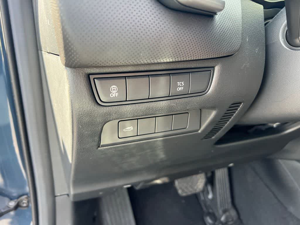 Thumbnail: 2025 Mazda CX-50 - 14