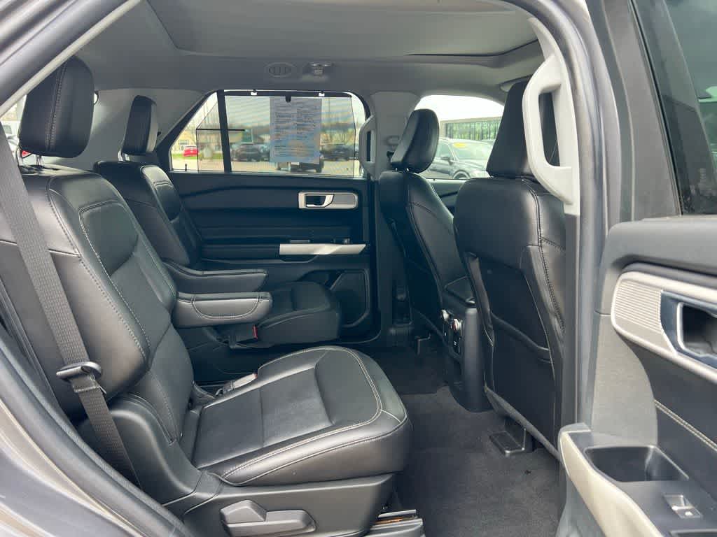 Thumbnail: 2021 Ford Explorer - 18