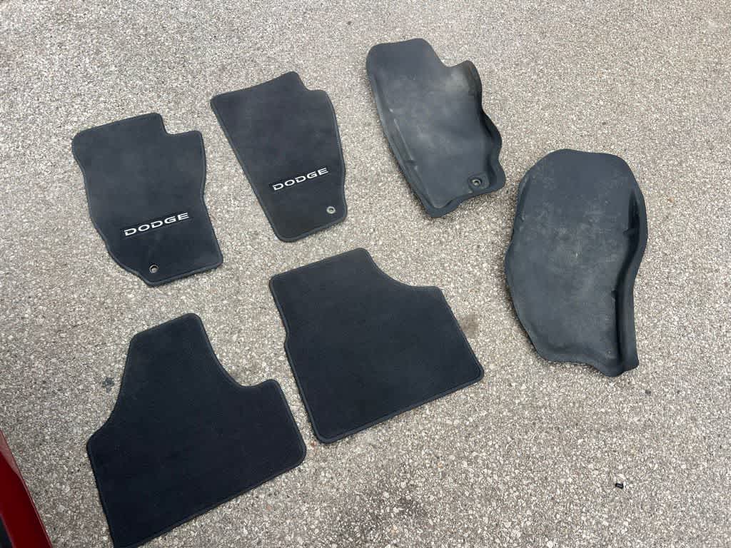 Thumbnail: 2011 Dodge Nitro - 31