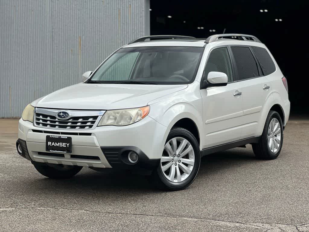 2013 Subaru Forester Premium -
                  Urbandale, IA