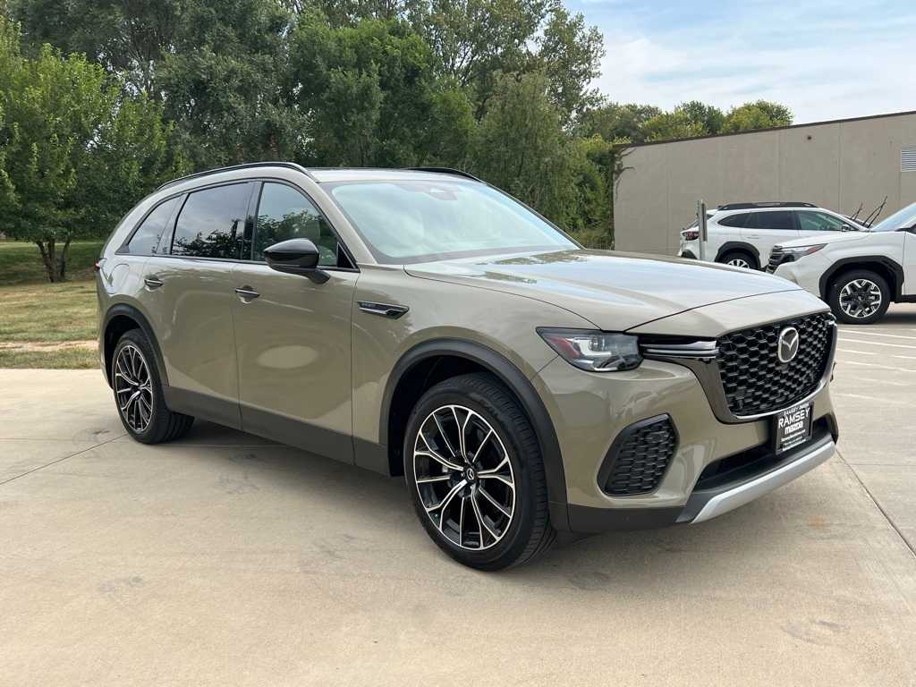 Thumbnail: 2025 Mazda CX-70 - 8