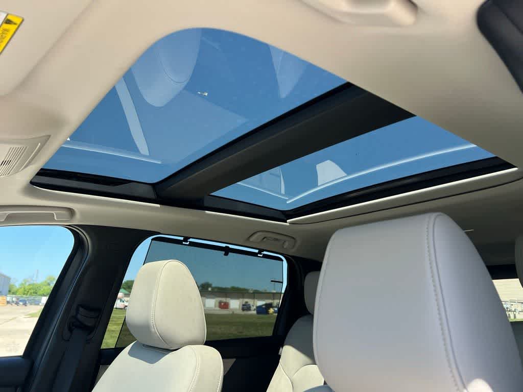 Thumbnail: 2025 Mazda CX-90 - 16