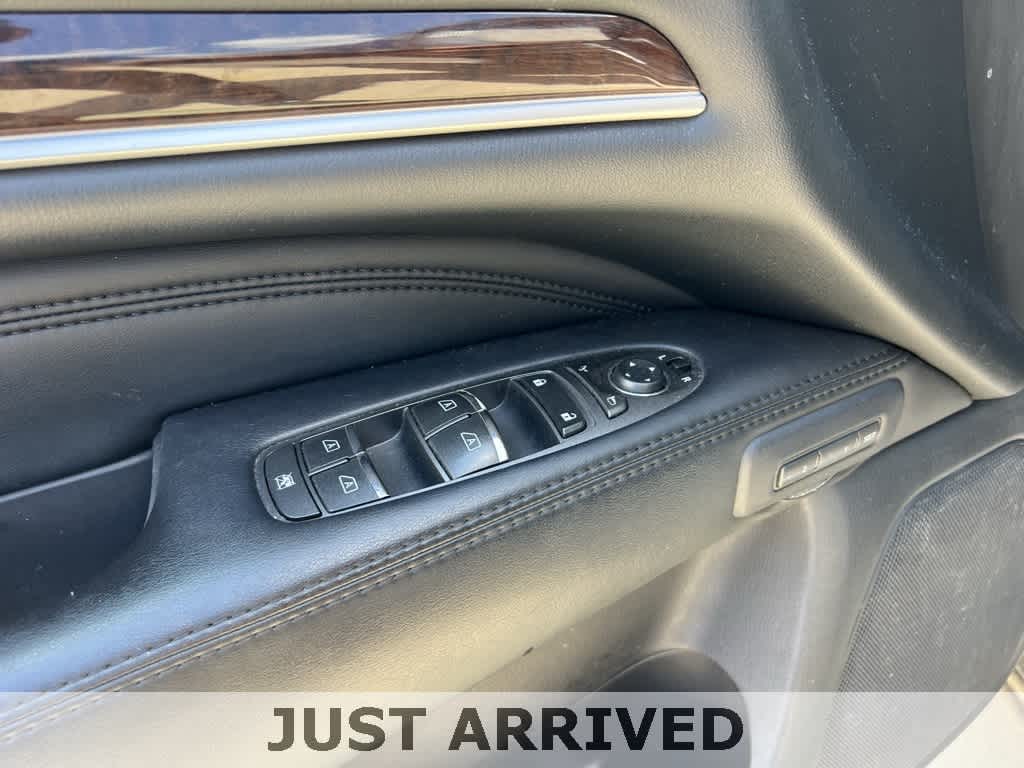 Thumbnail: 2015 INFINITI QX60 - 13