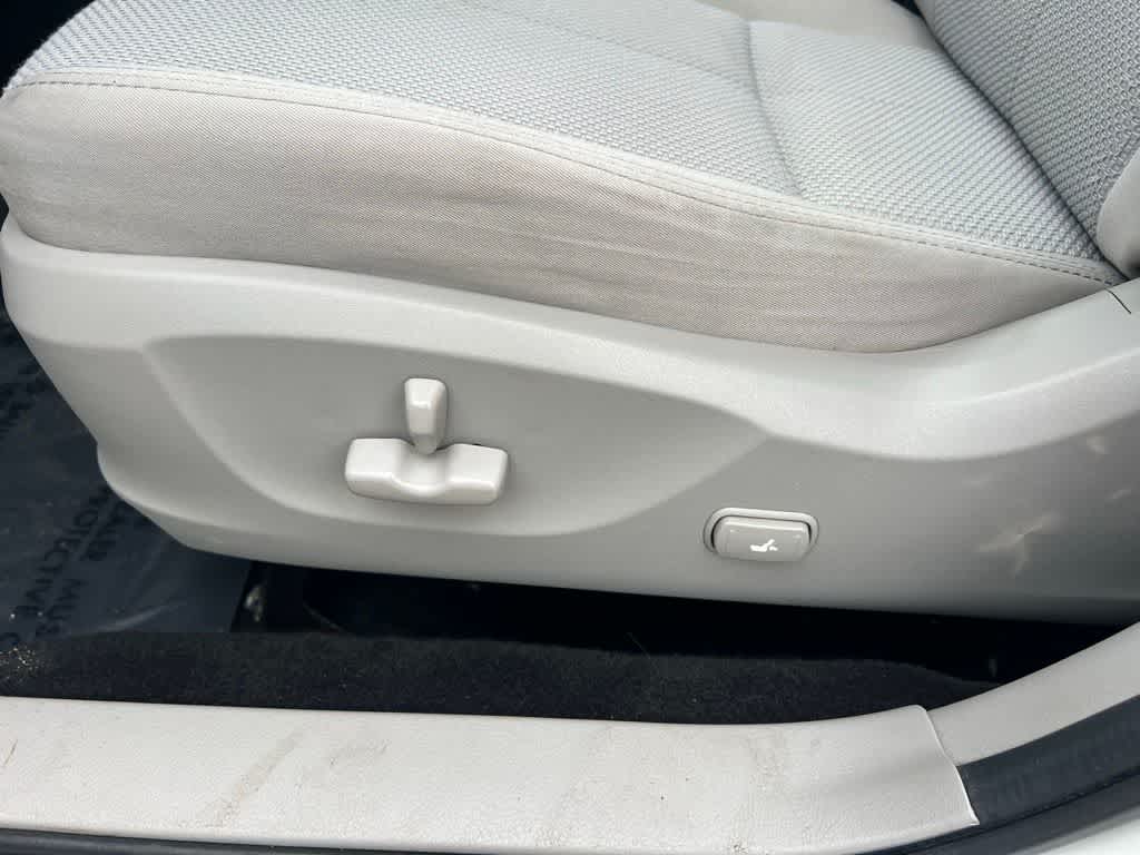 Thumbnail: 2013 Subaru Forester - 20