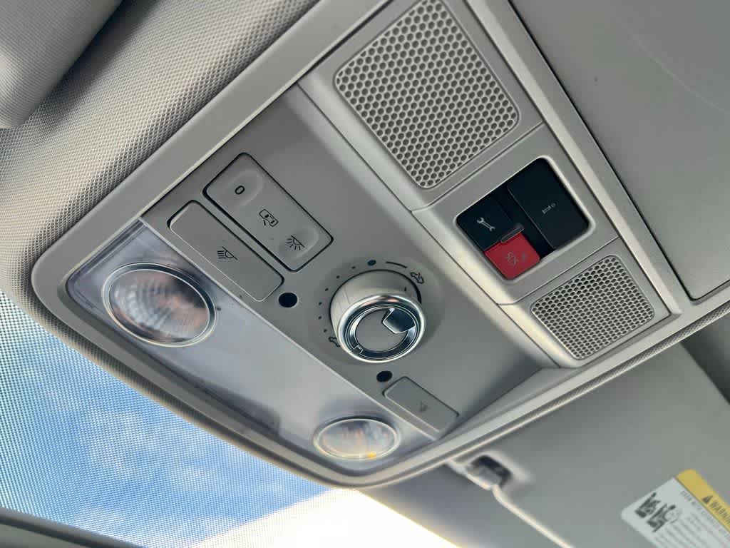 Thumbnail: 2017 Volkswagen Jetta - 41