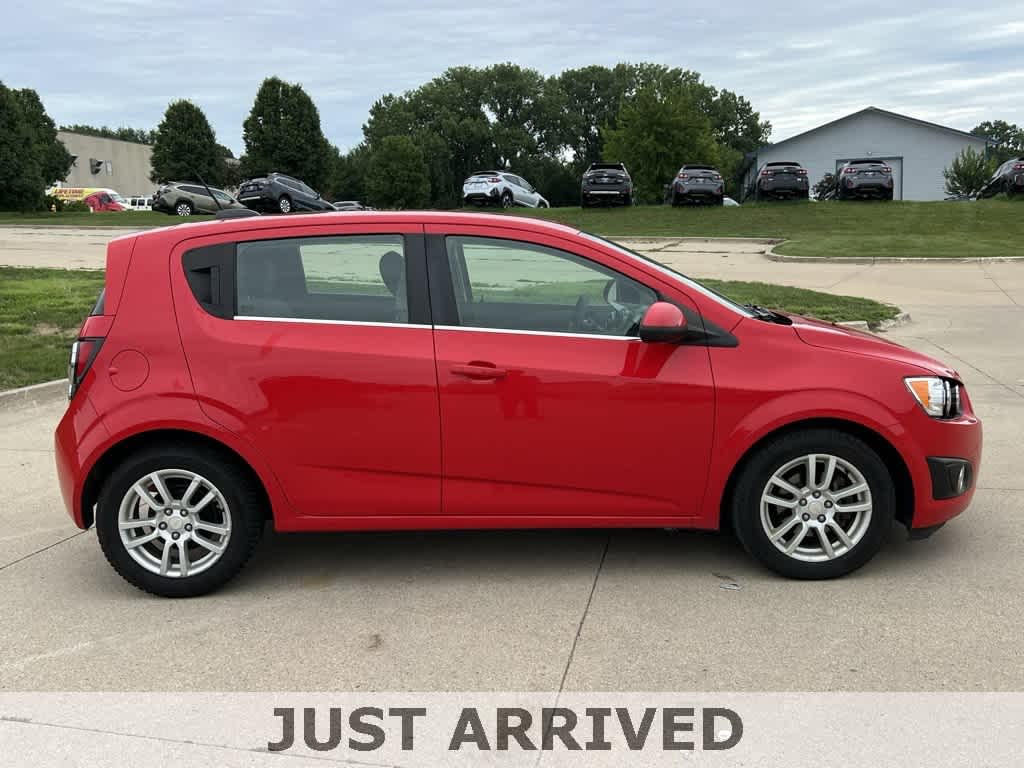 Thumbnail: 2016 Chevrolet Sonic - 7