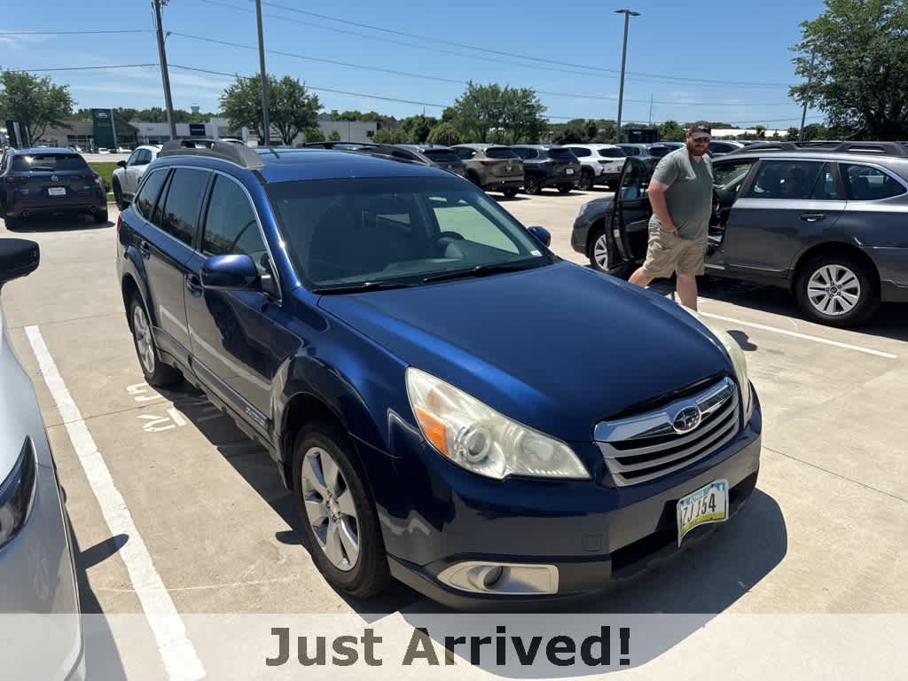Thumbnail: 2010 Subaru Outback - 2